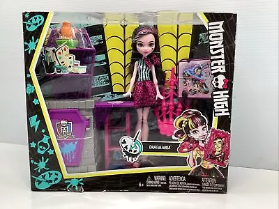 Monster High Draculaura Figure Art Class  2016 • $69.95