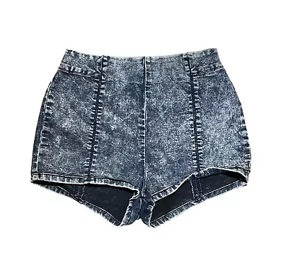 Silence + Noise Women's Rosie Pinup Shorts High Waisted Acid Washed Blue Size 4 • £11.65