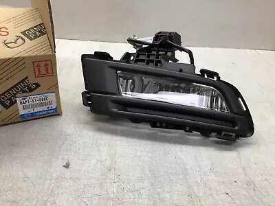 2007-2009 Mazda 3 OEM Front Passenger Fog Lamp Assembly BAP1-51-680C • $251.95