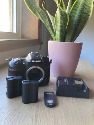 Nikon D7100 24.1 MP Digital SLR Camera • $295