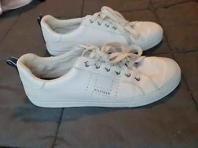 EUC Tommy Hilfiger Shoes Athletic Casual Tennis Walking Women's White Size 9 • $8.99