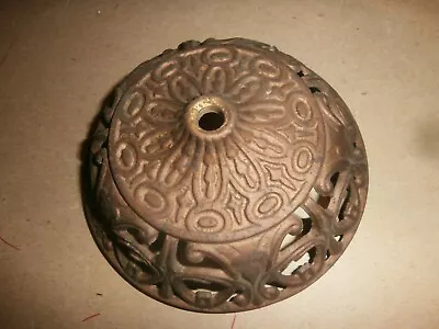 Vintage B & H Bradley Hubbard Cast Iron Wall Mounting Oil Lamp Holder #12 • $24.99