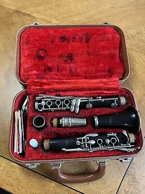 1960’s Vintage Jeffrey Clarinet • $30