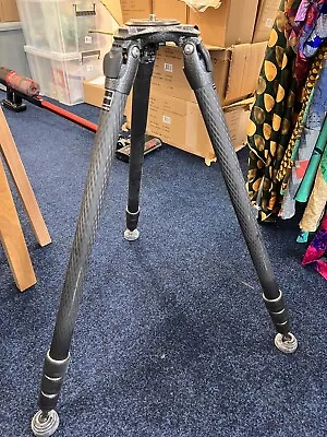 £400 • Buy Gitzo Series 3 Systematic 4-Section Carbon Fibre Tripod GT3543XLS