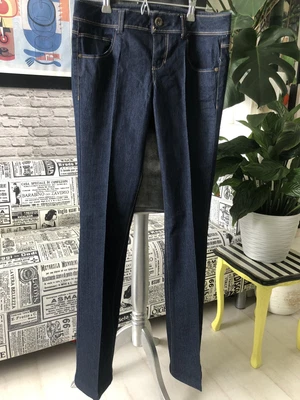 Dorothy Perkins Navy Blue Flared Jeans Size 10 • £7