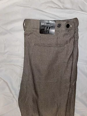 H&M Pants Men's 34 Beige/Black Skinny Fit Brand New • $22