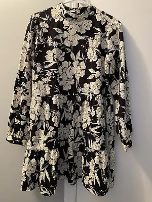 Zara Darling Dress Size Large NWT • $23