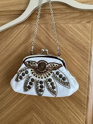 Ladies Lovely Vendula White Beaded Bag With Silver Clasp + Chain Strap Used Once • £6.99