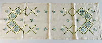 Vtg 50's Handmade Embroidered Blue&green Floral Garland Table Runner Cottagecore • $13.99