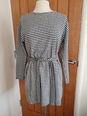 £5.50 • Buy Size 12 Black And White Dog Tooth Check Tunic Top From F&F