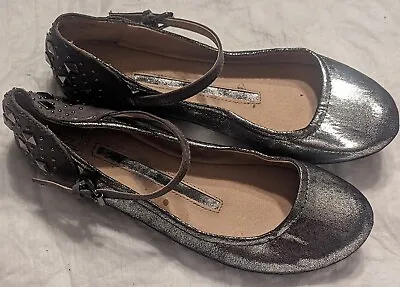 'New Directions' Women's 7.5 Silver Ballet Flats Ankle Strap  Flat Shoes Studs • $9