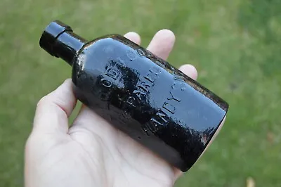 £36.99 • Buy BLOOD FOOD PREPARED BY G. HANDYSIDE Victorian Small Black Glass Medicine Bottle