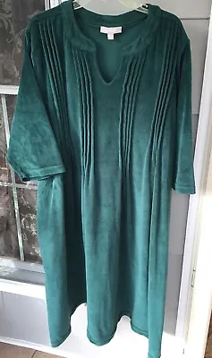 Women Within Green Velvet Robe Women Size 26w  Sleeves 3/4 EUC  House Dress • $18