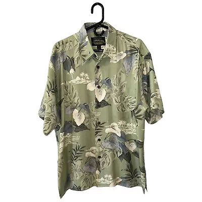 Hawaiian Reserve Collection Men's Silk Shirt Size Large Short Sleeve Button Down • $19.99