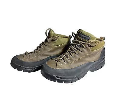 Timberland Hiking Boots   48024  Women's Size 9.5m  Vintage Green And Black • $39