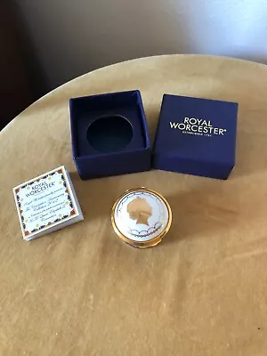 £14.95 • Buy Royal Worcester Elizabeth II Coronation 60th Anniversary  China Pill Box Boxed
