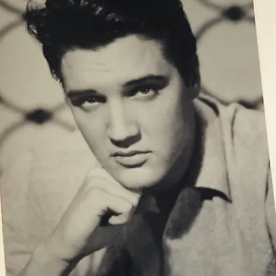 Elvis Presley Vintage Candid Photo Picture Elvis Black And White EP2 • $11.69