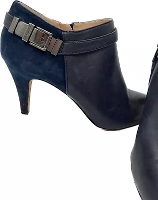 Vince Camuto Vamp Women Size 9 M Navy Leather/suede Ankle Boots Side Zipper • $30