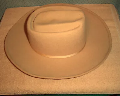 VINTAGE 7-1/8 PLANAR FELT BEIGE WESTERN/COWBOY HAT  Excellent 1950s-1960s • $5.99