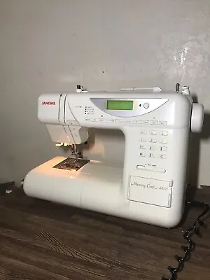 Janome Memory Craft 4400 SEWING/ EMBROIDERY MACHINE • $300