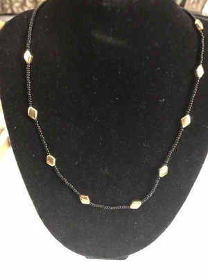 $2.50 • Buy Black Beaded Necklace With Small Gold Toned Diamond Beads *Dainty*