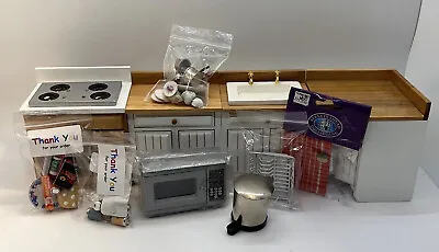 £30 • Buy Dolls House Kitchen Set Accessories Cooker Food Microwave 1/12th Scale (80)