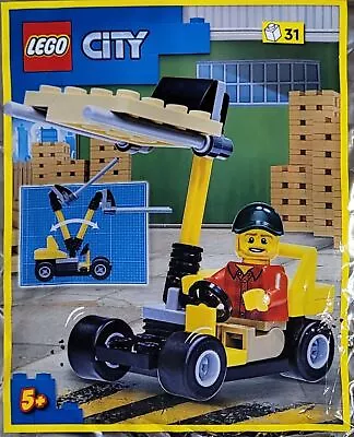 LEGO City Forklift Driver With Truck Foil Pack Set 952212 (Bagged) • $6.11