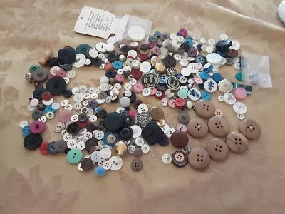 Lot Of Vintage Buttons 9 OZ. Wood Metal Mother Of Pearl • $5.95