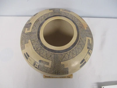 $1400 • Buy Signed Priscilla Namingha Nampeyo Native American Hopi Eagle Feather Seed Pot