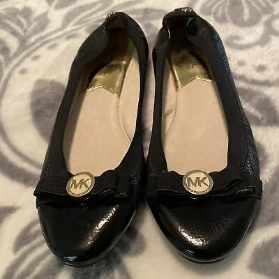 Michael Kors Ballet Flats Size 7 • $10