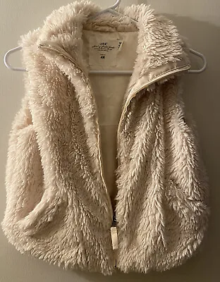 H&M Girls  Faux Fur Vest  Zip Up Cream  Ivory Size 12 Soft B17 • $9.99