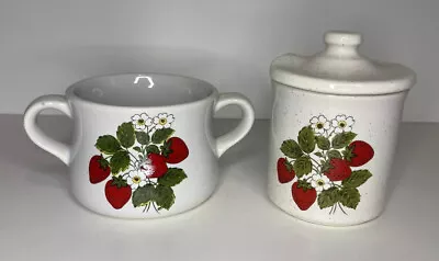 Lot Of  2 McCoy  Strawberry Country  Dishes Bowl W/ 2 Handles 3  Speckled Jar • $19.98