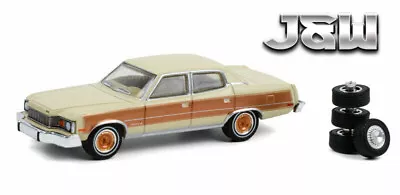 Greenlight AMC Matador Barcelona 1978 With Spare Tires 97100 C 1/64 • $6.73