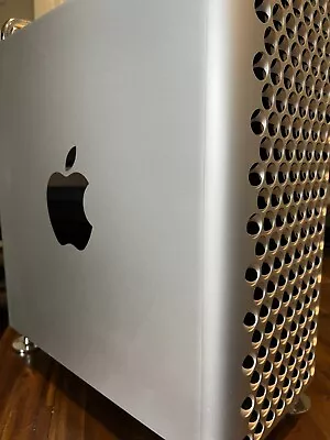 2019 Mac Pro 71 3.2GHZ 16-CORE 8.68TB SSD 512GB RAM Vega 32GB VRAM  Catalina • $4995