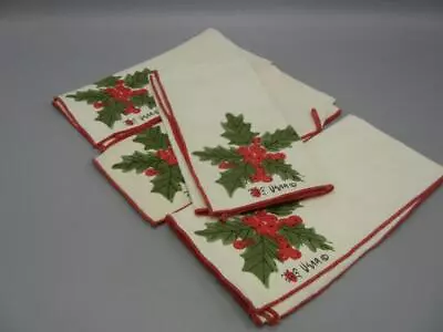 Vintage VERA NEUMANN Set Of 4 Table Fabric Napkins Christmas Holly 15x15 Square • $18.50