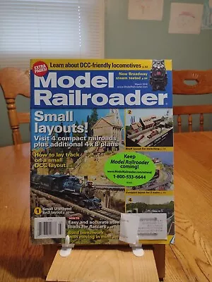 Model Railroader Magazine: March  2016.  (RRR10).  • $1.75