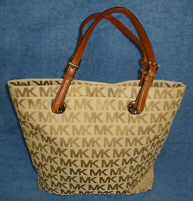 Michael Kors Monogram Tote Bag 38S1CTTT3J • $100