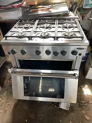 DCS 36  Stainless Steel 6 Burner Gas Range With Convection Oven • $250