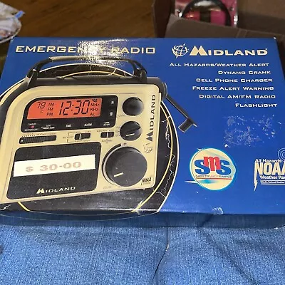 Midland ER102 Emergency Survival Radio Crank Power Weather Alert AM/FM Open Box • $25