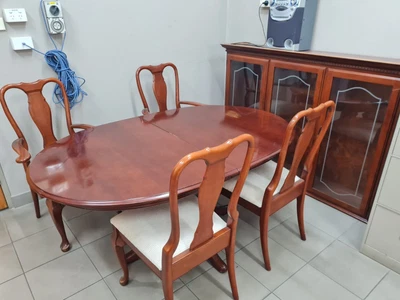 $500 • Buy Jackson Dining Table And 6 Chair Set