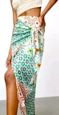 Zara Beautiful Wrap Knot Sarong Skirt With Side Zipper And Tie. Gorgeous M • $14.99