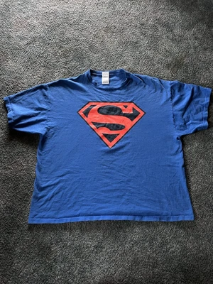 $5 • Buy Vintage Superman DC Delta Pro Weight Blue Shirt 2XL