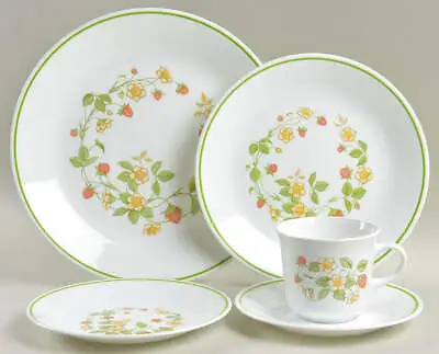 Vintage Corelle Strawberry Sundae Add-on/Replacement Dinnerware (See Selection) • $5.50