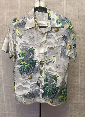 $60 • Buy Townecraft, Jc Penny￼ Vintage Hawaiian Shirt Gray Size M