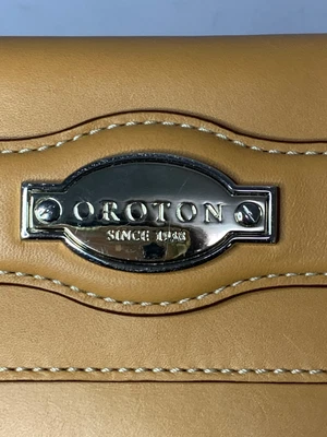 $20 • Buy OROTON Tan Leather Wallet - Ladies Oroton Wallet Like New