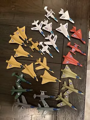 Lot Of  26 Vintage Plastic Toy Airplanes Mixed Lot USAF Jet Plane Toy • $19.99