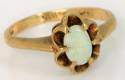 Vintage Beautiful 10k Yellow Gold Claw Setting Fire Opal Ring Size 4 1.6 Grams • $145