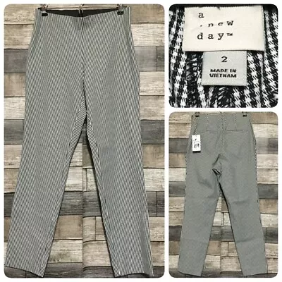 A New Day Houndstooth Pants Women’s 2 Black White (Inseam 25.5) Stretch • $14.99