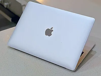 2019 MacBook Pro TouchBar Apple Intel ®Core™ I5*8GB*256G SSD*A2159*13.3”LED#4011 • $220