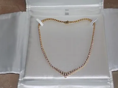 $1875 • Buy Elegant Women's Zales 2 CTW Diamond V Swirl 10 Karat Gold Necklace New In Box